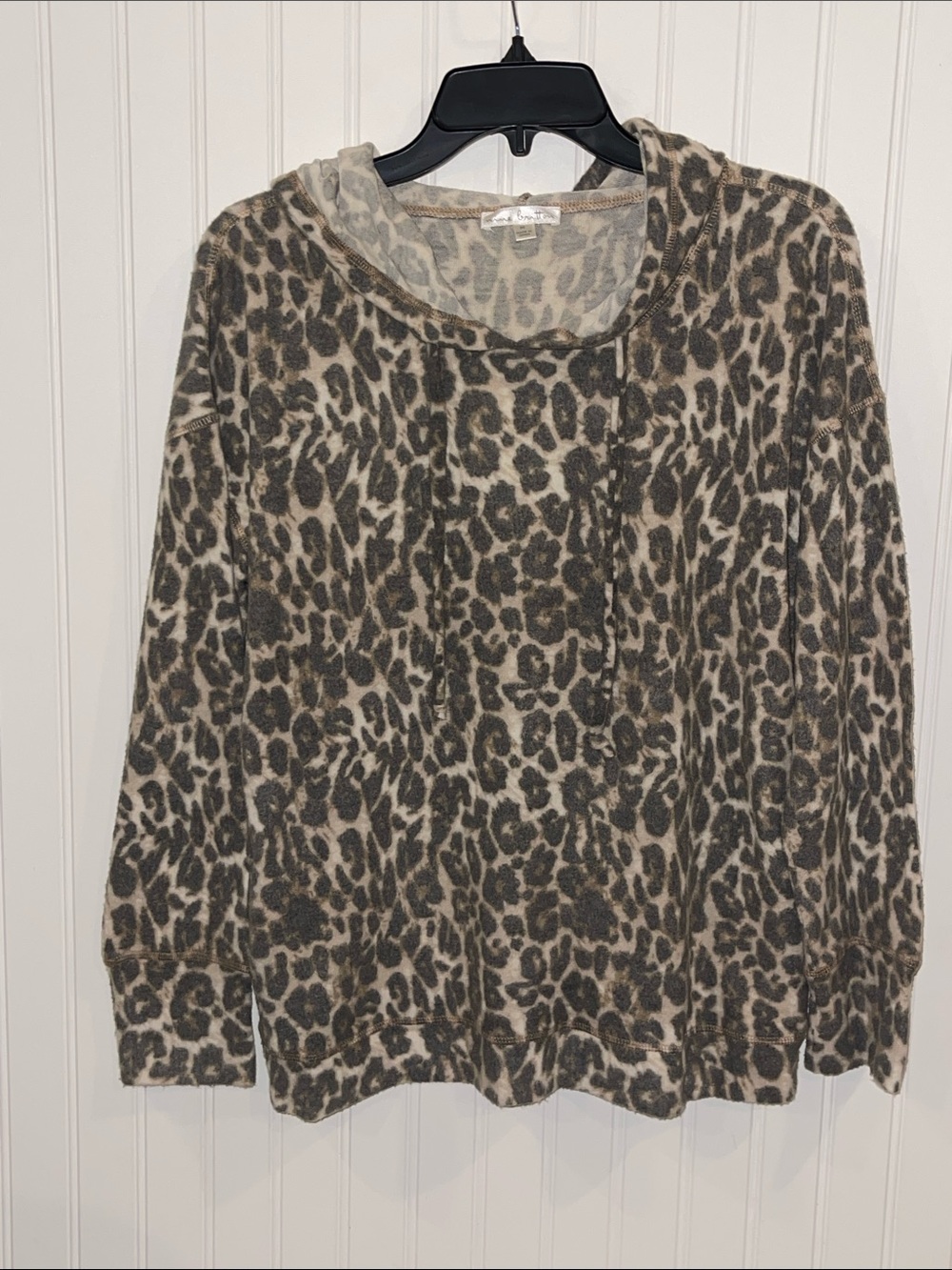 nine britton Taupe Leopard Print Hooded Pullover